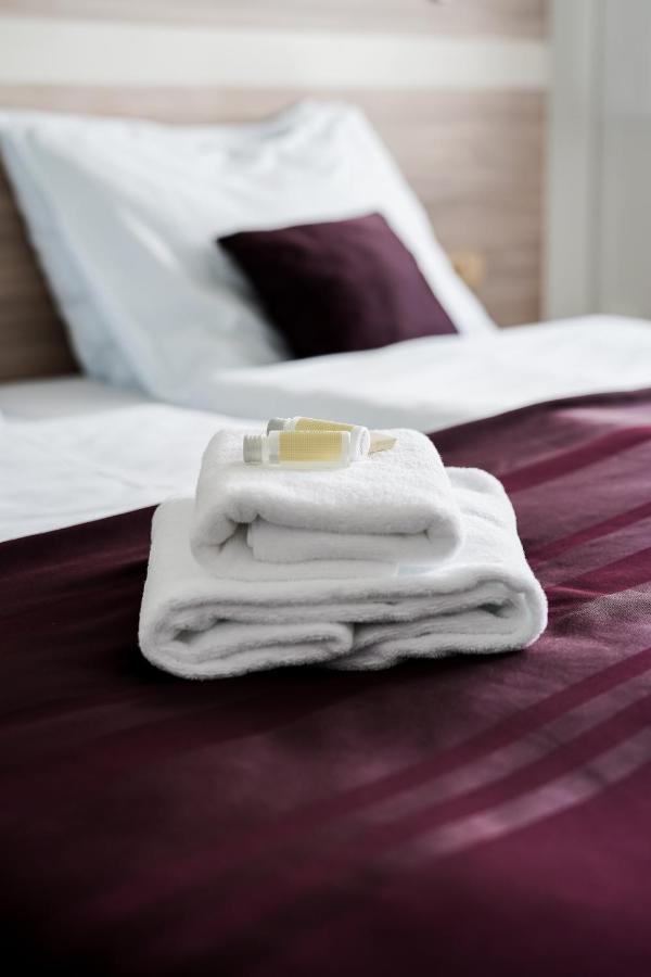 B&B Hotel University Brno Buitenkant foto